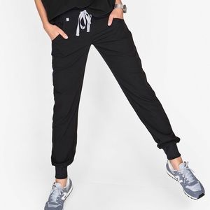 FIGS Zamora jogger scrubs